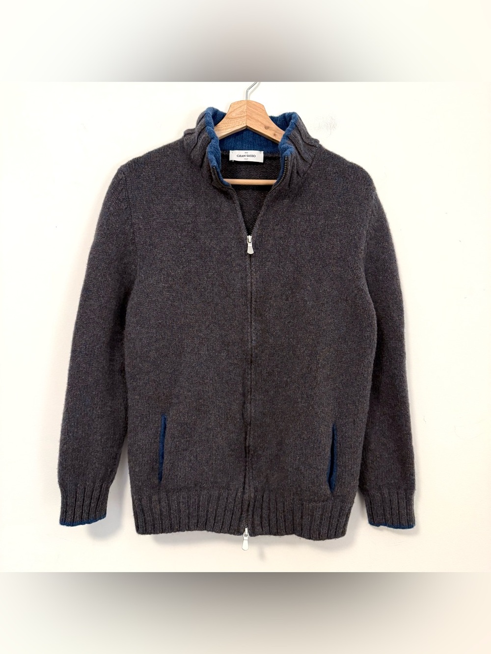Gran Sasso 100% Virgin Wool Made in Italy Full Zip Sweater